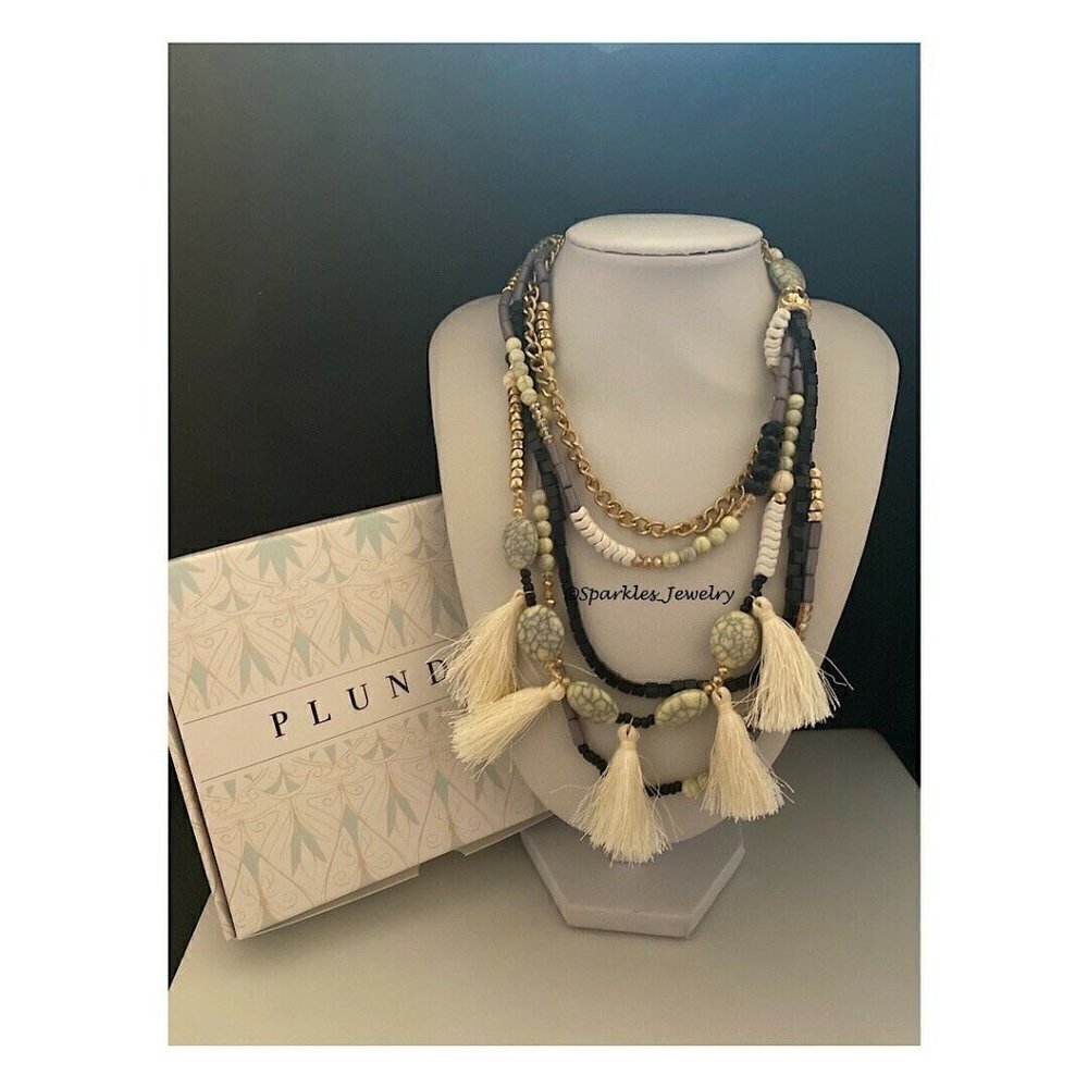 𝅺PLUNDER Izzy Necklace Neutral Color Beads Tassels